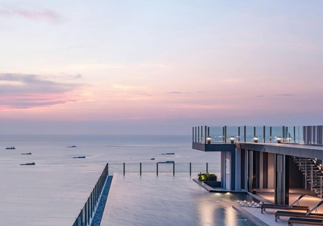 The Base Pattaya Exterior foto