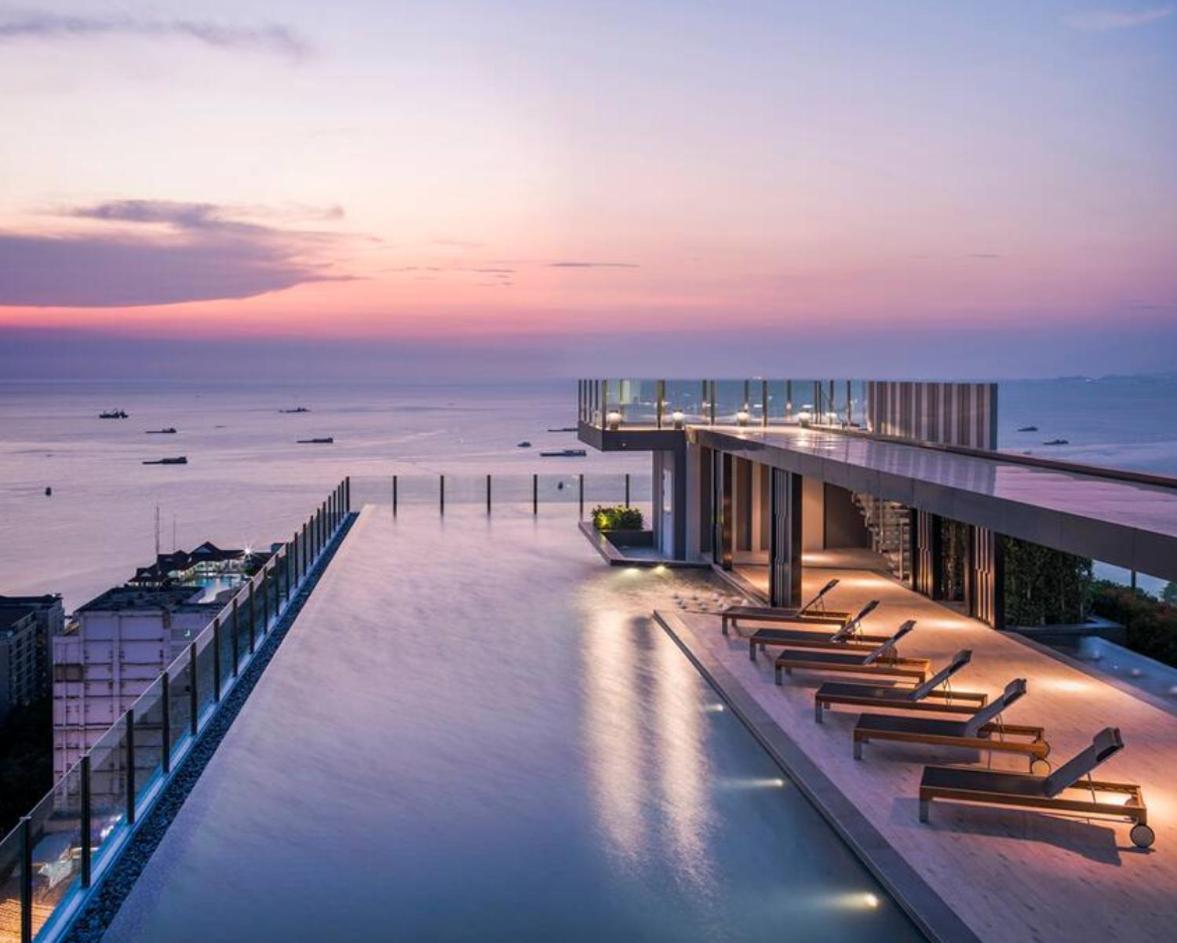 The Base Pattaya Exterior foto